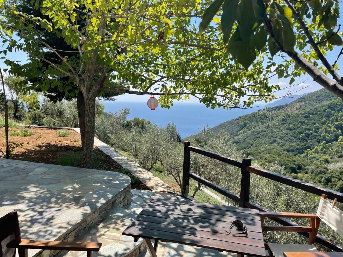 Best Location Apt In Old Town Alonnisos Town Bagian luar foto